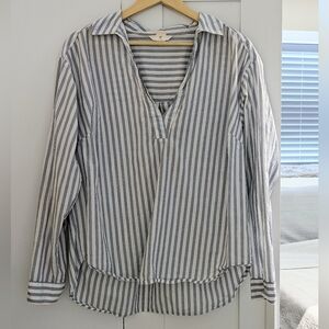 H&M Navy and White Striped Shirt - Oversized Small